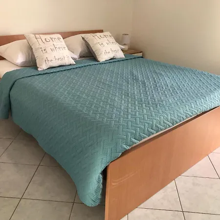 Guest house Tomica House Vodice